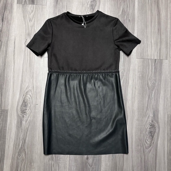 Zara Dresses & Skirts - Zara Women’s Gray Sheath Mini Dress with Faux Suede Torso Leather-like Bottom
